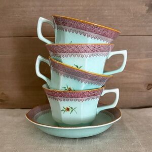 VTG | English Ironstone Teacups & Saucer